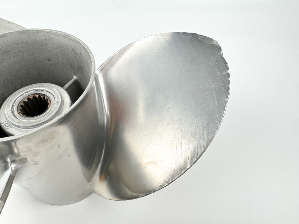 Suzuki Stainless Steel Prop 3 Blade Water Grip 3 x 15 1/4" x 19P - Repair