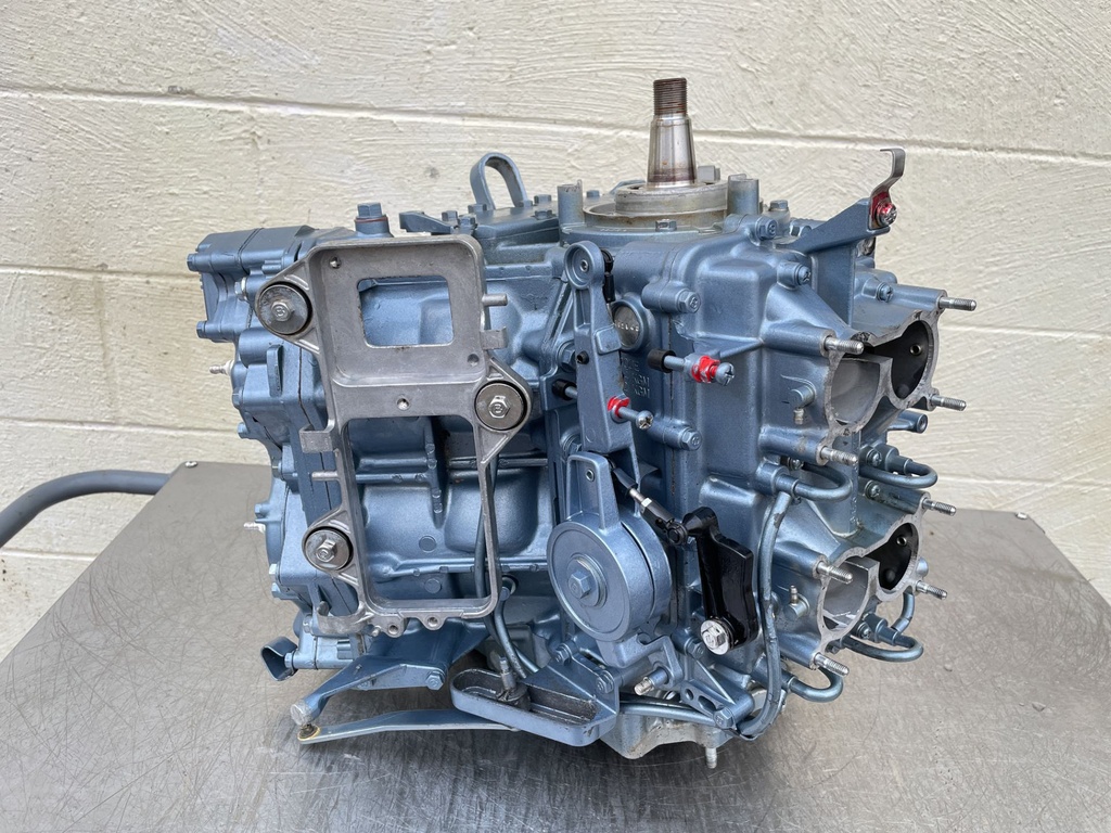 1989 Yamaha 130 HP 2 Stroke Outboard Powerhead 6L1-W0090-02-EK OEM