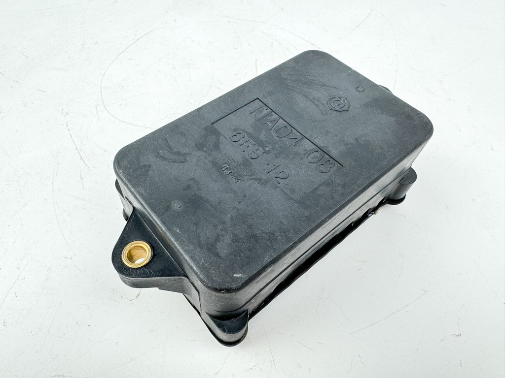 1989 Yamaha 130 HP 2 Stroke Outboard C.D.I CDI Assembly 6E5-85540-12-00 OEM