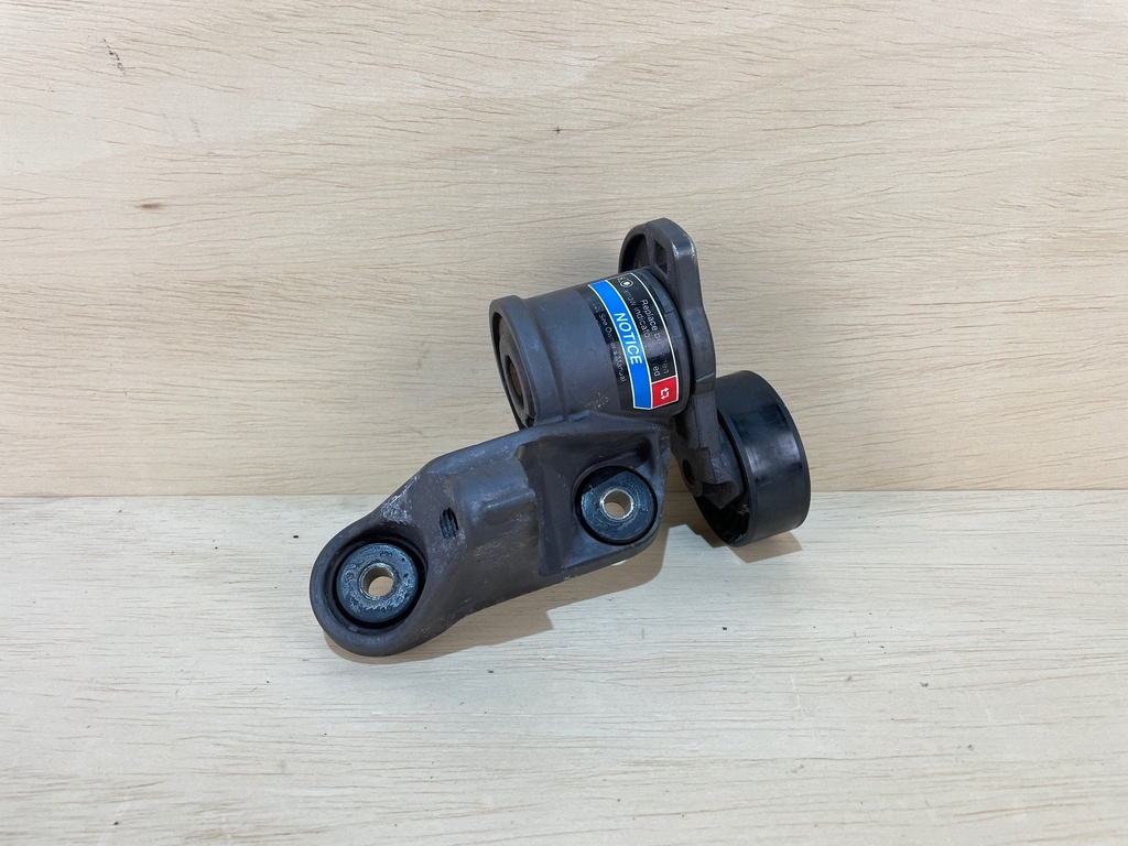 2004 Mercury Verado 250HP Belt Tensioner Assembly 885349T05