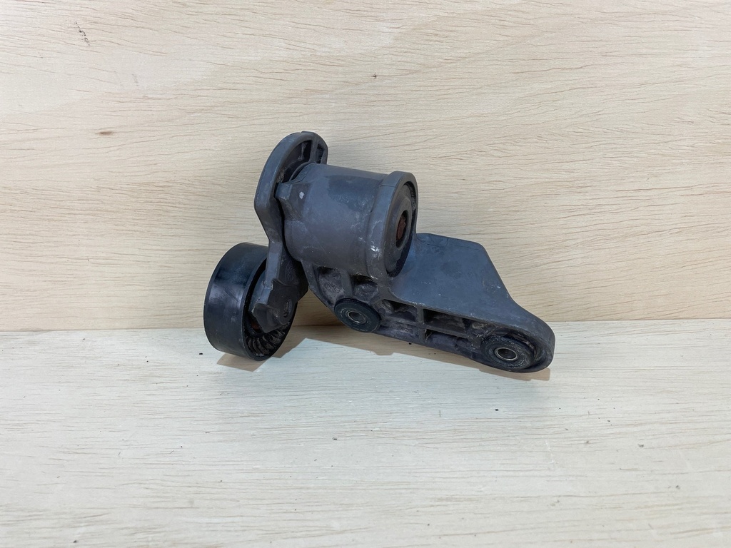 2004 Mercury Verado 250HP Belt Tensioner Assembly 885349T05