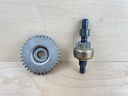 2001 Johnson Evinrude 115HP Outboard Pinion Gear & Shaft Assembly 0434517 0335308