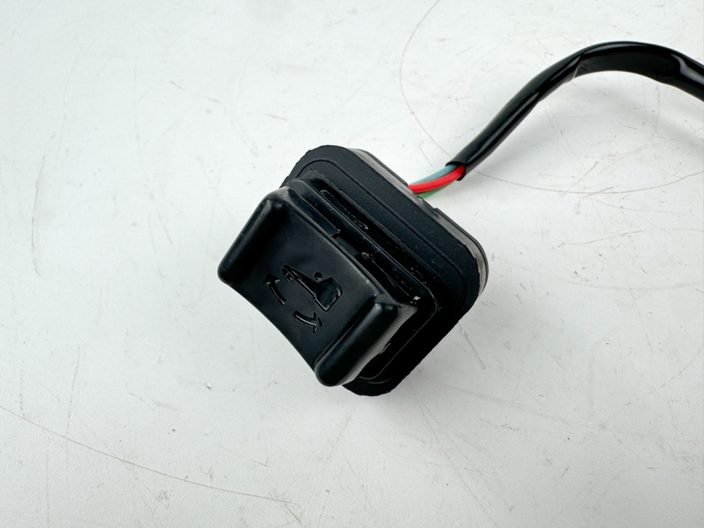 2014 Yamaha 40 HP 4 Stroke Outboard Trim Switch 69J-82563-01-00 OEM