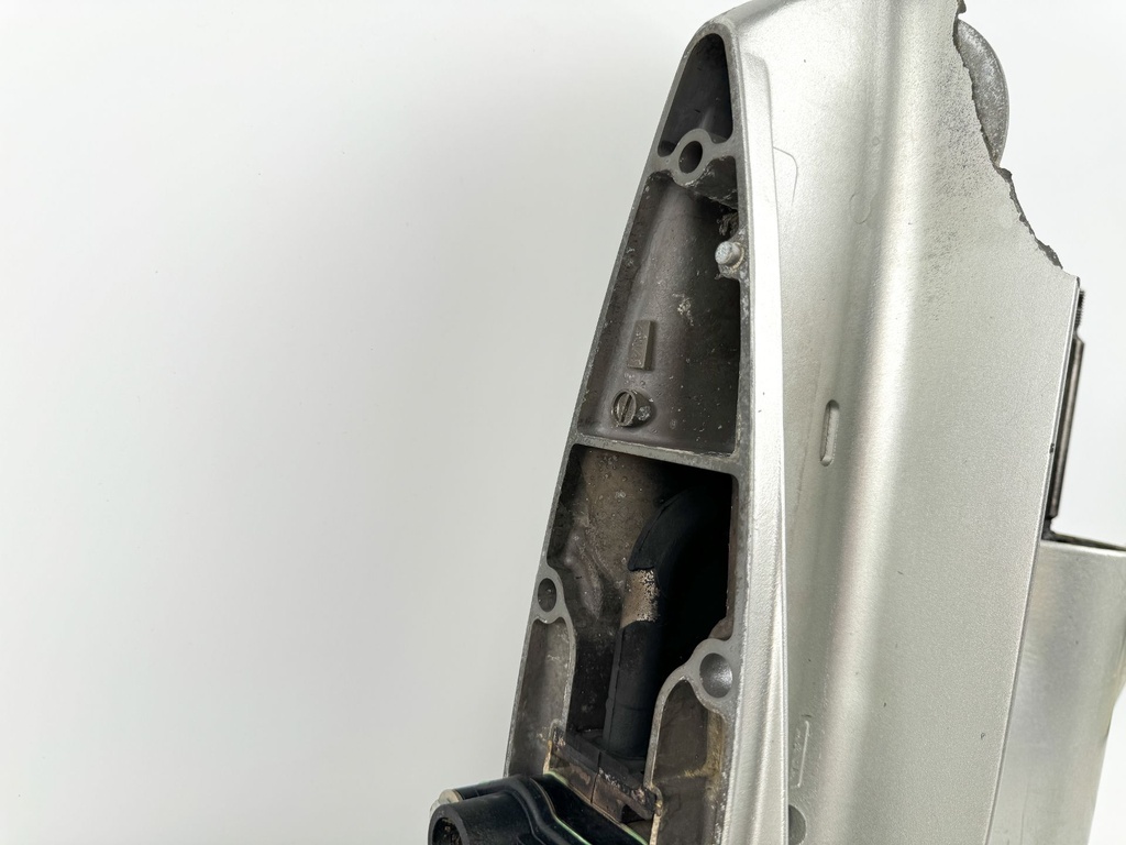 01-07 Honda 40 50 HP 4 Stroke Outboard 20" Lower Unit Gear Case 41100-ZW4-H16ZA