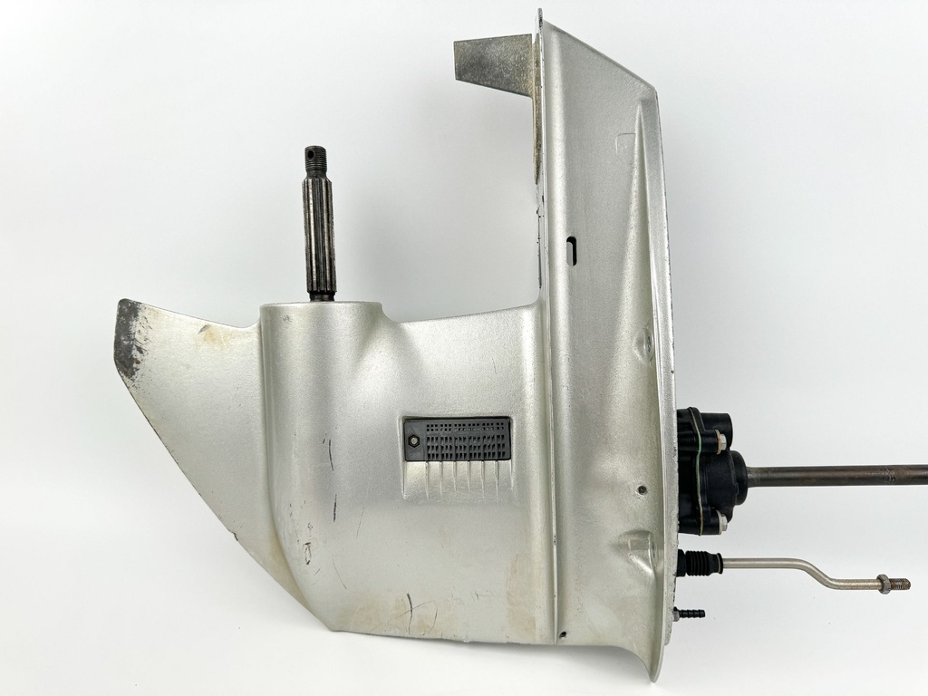 01-07 Honda 40 50 HP 4 Stroke Outboard 20" Lower Unit Gear Case 41100-ZW4-H16ZA