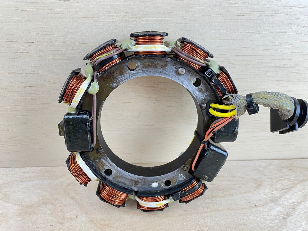 2001 Johnson Evinrude 115HP Outboard 2 Stroke Stator Assembly 0584849 0763760