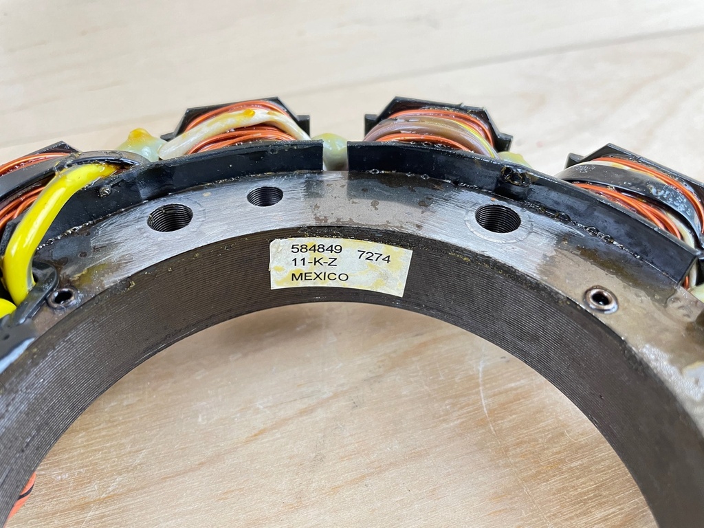 2001 Johnson Evinrude 115HP Outboard 2 Stroke Stator Assembly 0584849 0763760