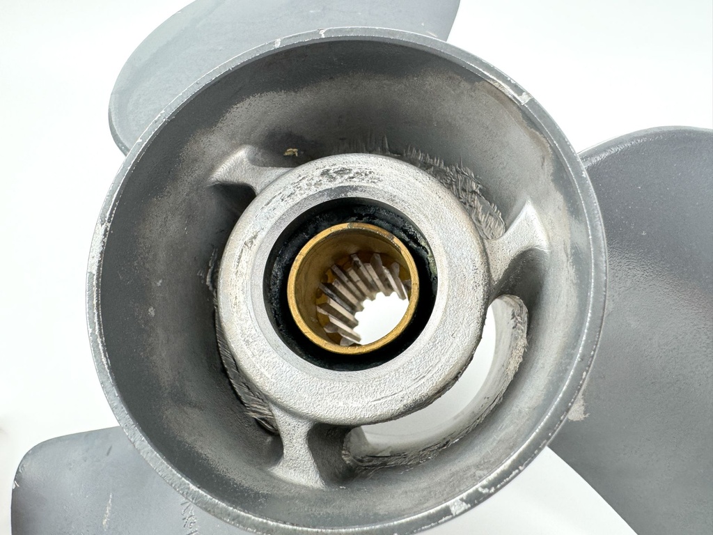 2006 Honda 50 HP 4 Stroke Outboard Propeller Prop 11 1/2" x 14.5P 3 Blade