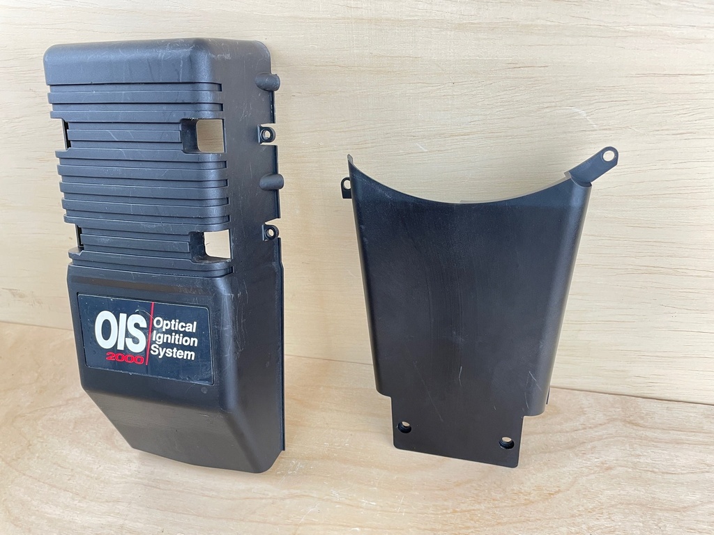 2001 Johnson Evinrude 115HP Outboard 2 Stroke Power Pack Cover 0514288