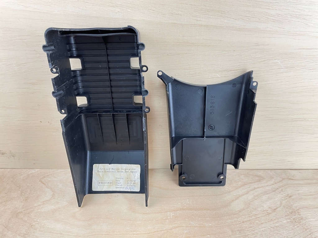 2001 Johnson Evinrude 115HP Outboard 2 Stroke Power Pack Cover 0514288