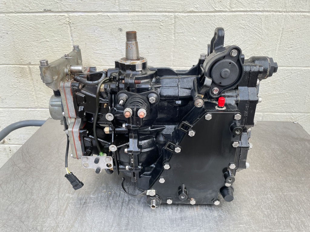 2012 Evinrude 50 HP 2 Stroke Outboard Powerhead 5007396 OEM