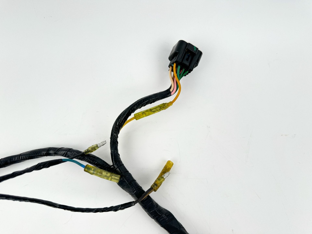2005 Yamaha 150 HP 2 Stroke Outboard Engine Wire Harness 64D-82590-20-00 OEM