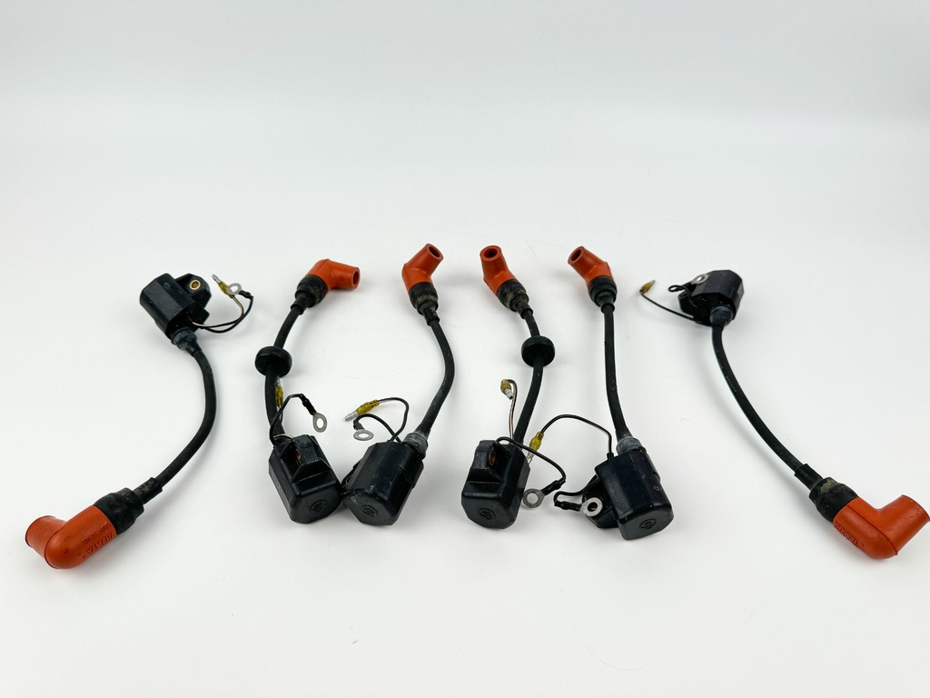 2005 Yamaha 150 HP 2 Stroke Outboard Ignition Coil Set 6R3-85570-01-00 OEM