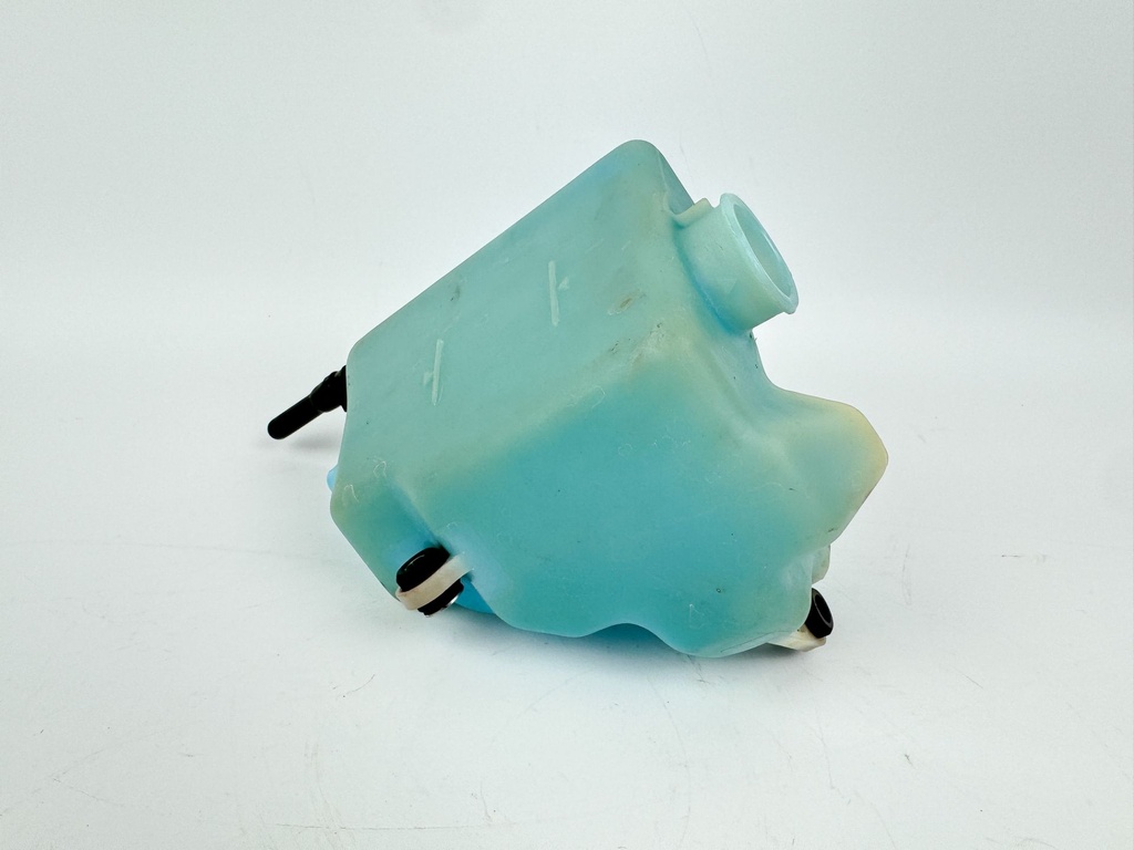 2005 Yamaha 150 HP 2 Stroke Outboard Oil Tank 6E5-21750-05-00 OEM