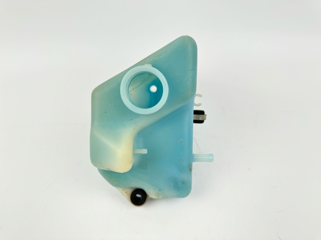 2005 Yamaha 150 HP 2 Stroke Outboard Oil Tank 6E5-21750-05-00 OEM