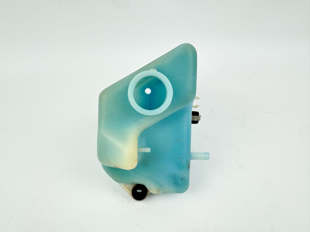 2005 Yamaha 150 HP 2 Stroke Outboard Oil Tank 6E5-21750-05-00 OEM