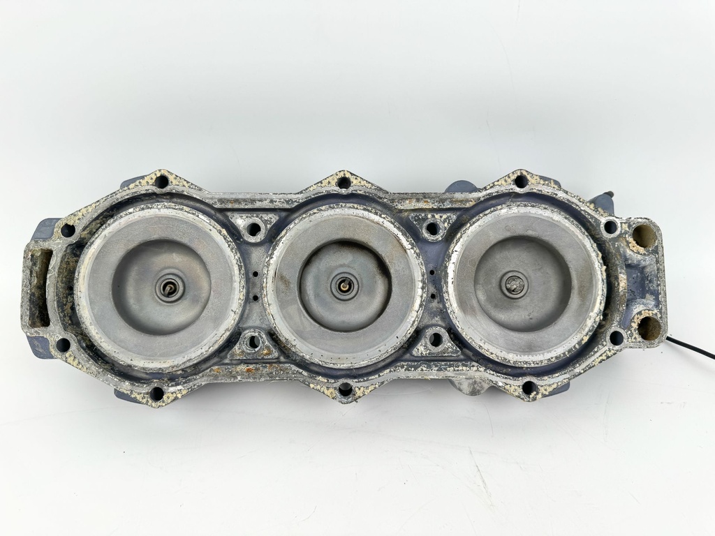 2005 Yamaha 150 HP 2 Stroke Outboard Port Cylinder Head 6G5-11111-04-1S OEM