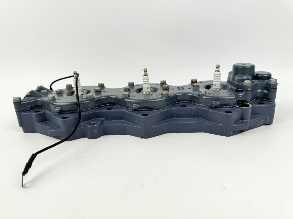 2005 Yamaha 150 HP 2 Stroke Outboard Port Cylinder Head 6G5-11111-04-1S OEM