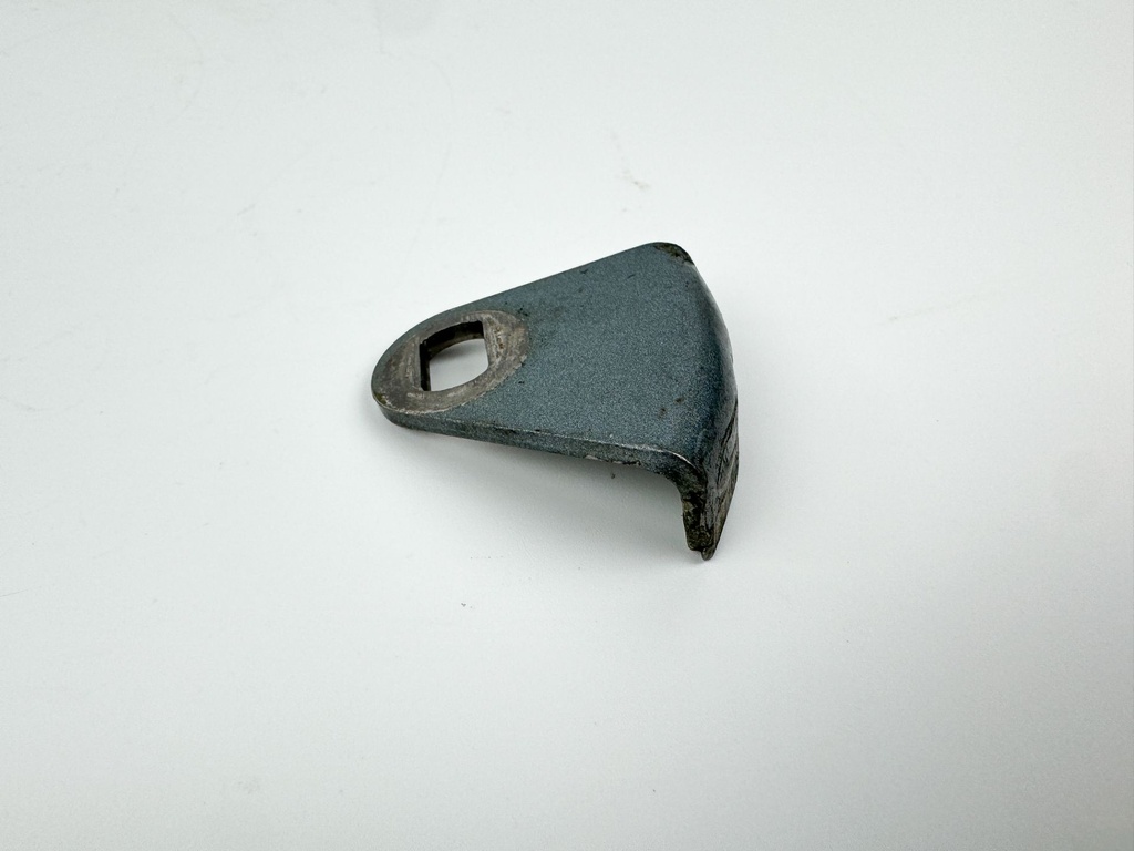 1987 Yamaha 90 HP 2 Stroke Outboard Front Latch Handle 688-42817-00-EK OEM