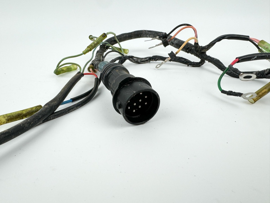 1987 Yamaha 90 HP 2 Stroke Outboard Engine Wire Harness 688-82590-11-00 OEM