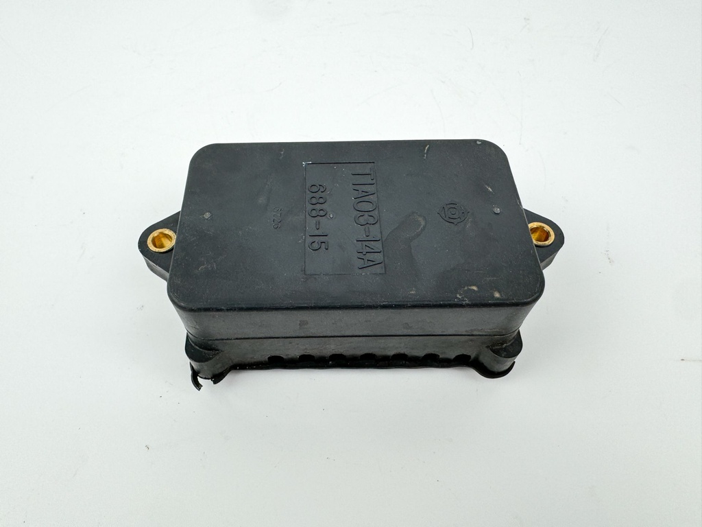 1987 Yamaha 90 HP 2 Stroke Outboard C.D.I CDI Assembly 688-85540-15-00 OEM