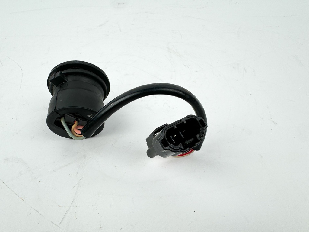 2003 Suzuki 140 HP 4 Stroke Outboard Trim Switch 37850-99E05 OEM