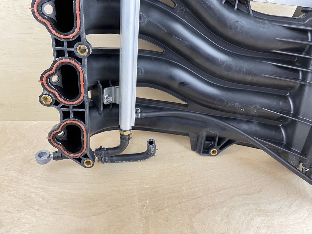 2011 Suzuki 90HP DF90A 4 Stroke Throttle Body With Intake Manifold 13300-87L11