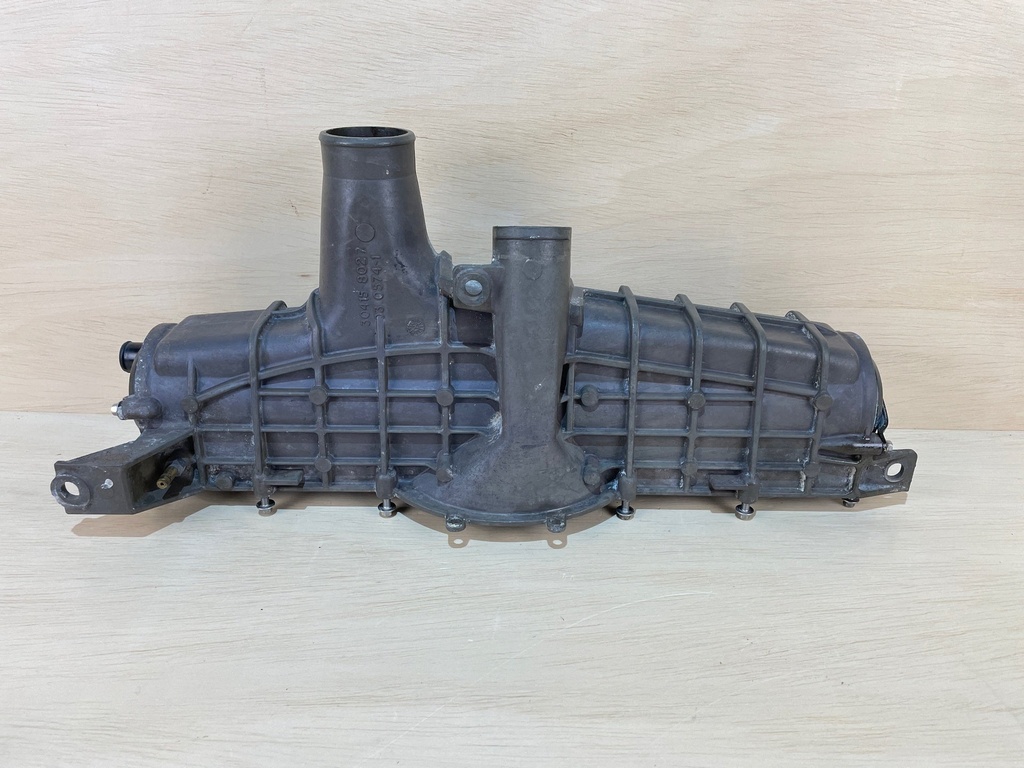 2004 Mercury Verado 250HP CAC Air Cooler Charge Assembly 880608T05