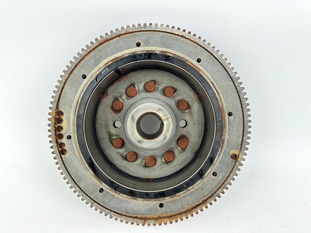 2004 Yamaha 200 HP 4 Stroke Outboard Flywheel Rotor 69J-81450-10-00 OEM