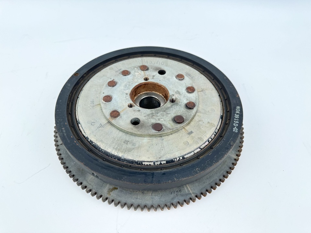 2004 Yamaha 200 HP 4 Stroke Outboard Flywheel Rotor 69J-81450-10-00 OEM