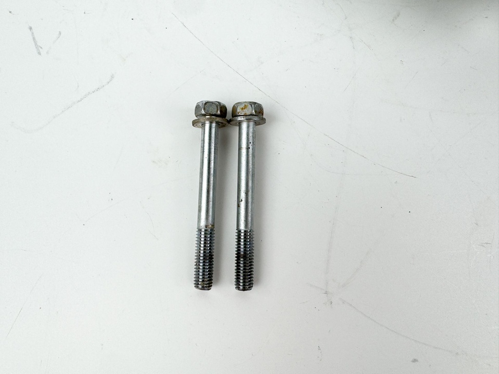 2003 Yamaha 200 HP 2 Stroke Outboard Fuel Injection Pump 68F-12170-01-00 OEM