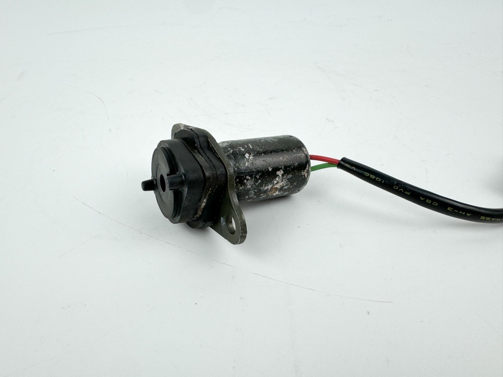 2004 Suzuki 70 HP 4 Stroke Outboard IAC Idle Air Control Valve Solenoid 13450-99E01 OEM