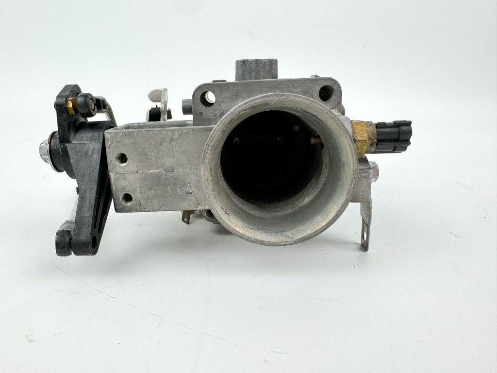 2004 Suzuki 70 HP 4 Stroke Outboard Throttle Body Assembly 13300-99E10 OEM