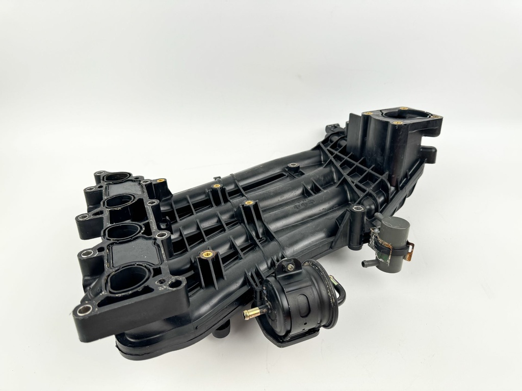 2004 Suzuki 70 HP 4 Stroke Outboard Intake Manifold 13110-99E10 OEM