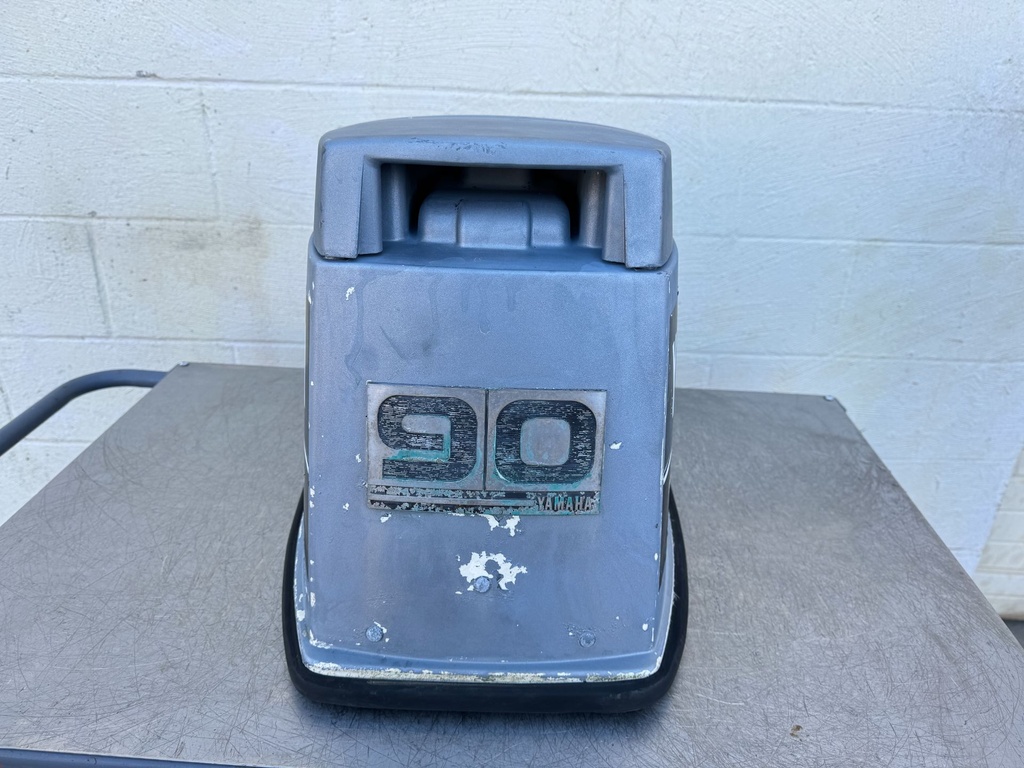 1987 Yamaha 90 HP 2 Stroke Outboard Top Cowling 6H1-42610-41-EK OEM