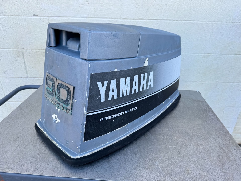 1987 Yamaha 90 HP 2 Stroke Outboard Top Cowling 6H1-42610-41-EK OEM