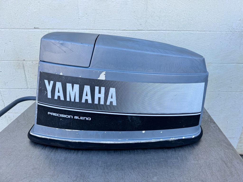 1987 Yamaha 90 HP 2 Stroke Outboard Top Cowling 6H1-42610-41-EK OEM