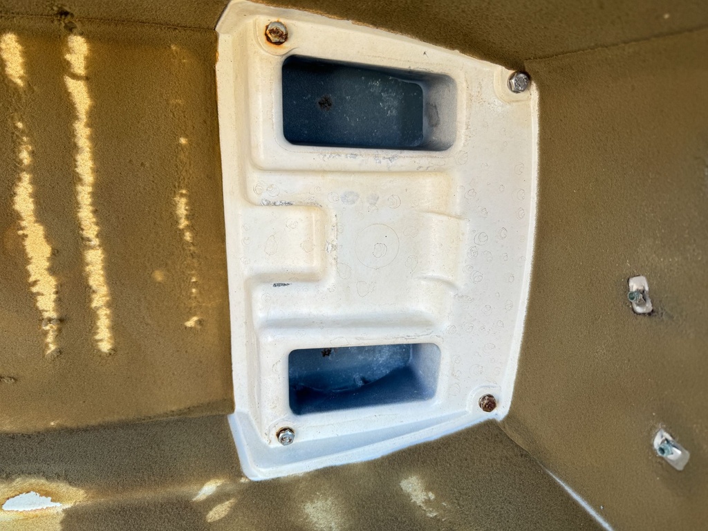 1987 Yamaha 90 HP 2 Stroke Outboard Top Cowling 6H1-42610-41-EK OEM