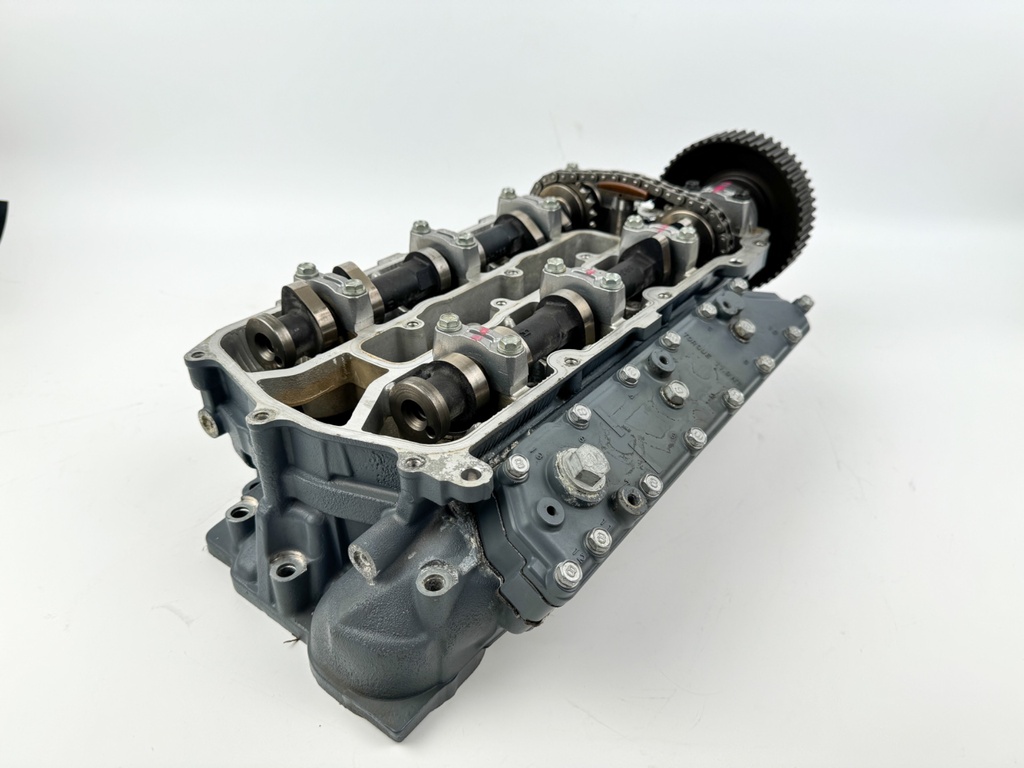 2004 Yamaha 200 HP 4 Stroke Outboard Port Cylinder Head 69J-W009C-02-1S OEM