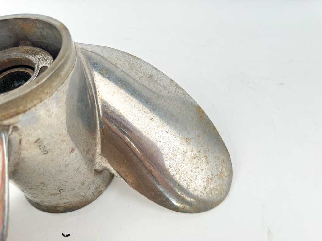 Suzuki 3 Blade Stainless Steel Prop 3 x 14" x 18P 15 Spline