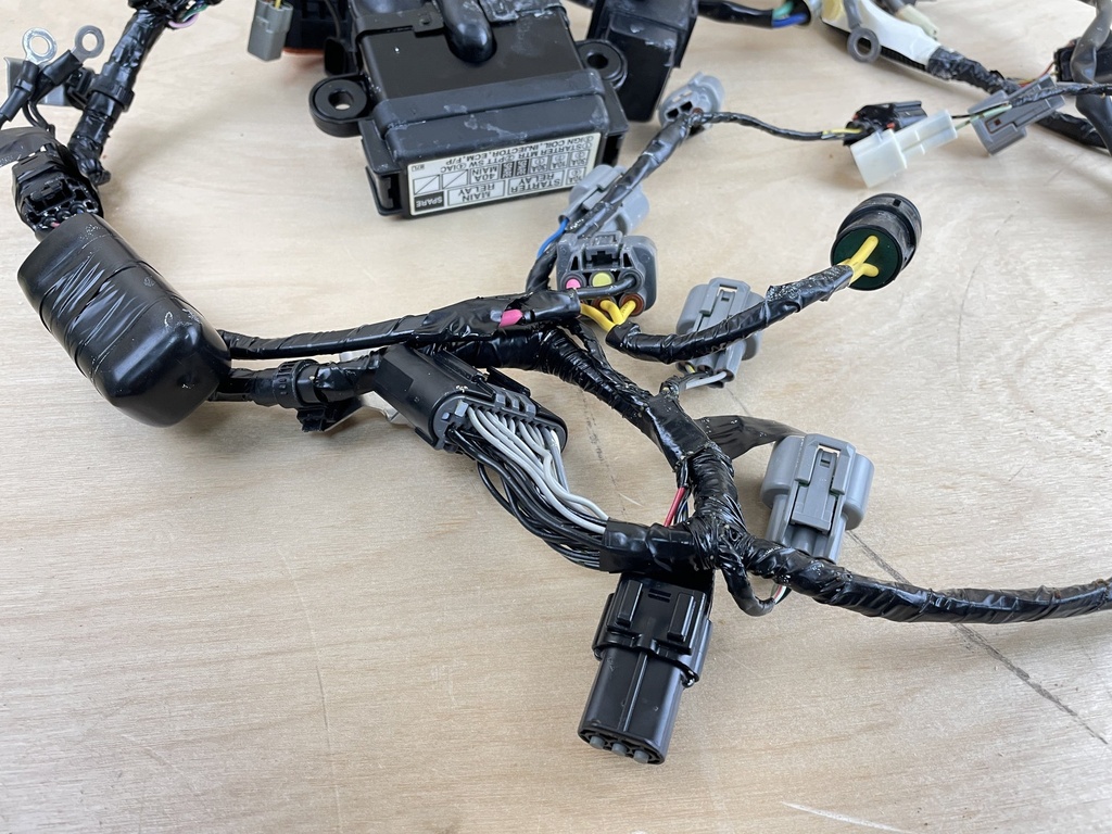 2011 Suzuki 90HP DF90A Outboard Engine Wiring Harness Assembly 36610-87L21