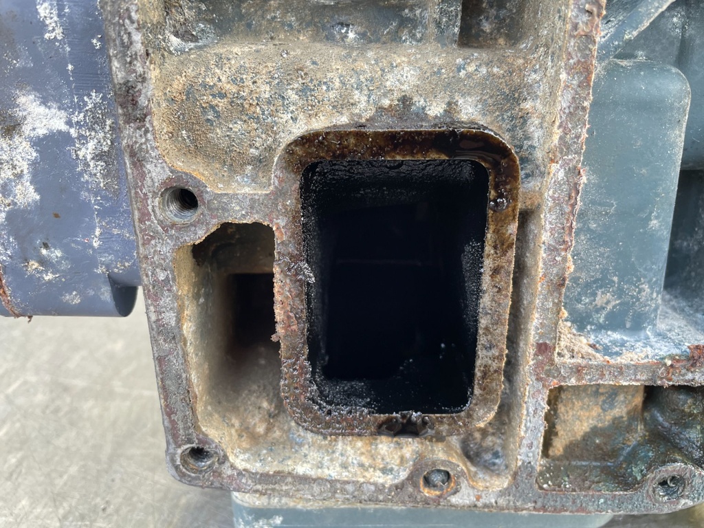 1987 Yamaha 90 HP 2 Stroke Outboard Powerhead 6H1-W0090-42-1S OEM