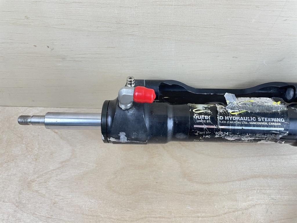 SeaStar Front Mount Outboard Hydraulic Steering Cylinder Assembly HC5345