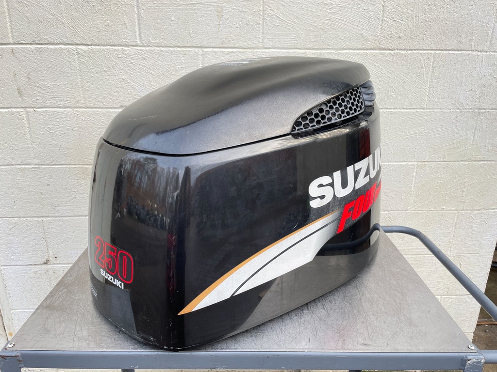 2007 Suzuki 250 HP 4 Stroke Outboard Top Cowling 61400-93Y48-0EP OEM