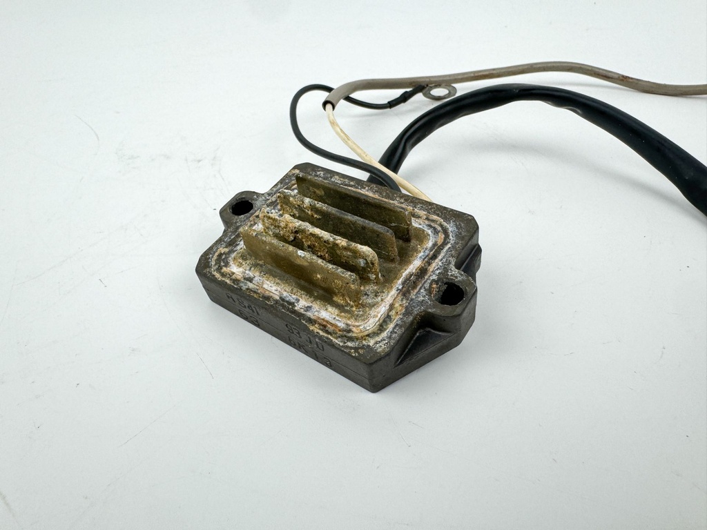 2007 Suzuki 250 HP 4 Stroke Outboard Rectifier & Regulator 32800-93J03 OEM