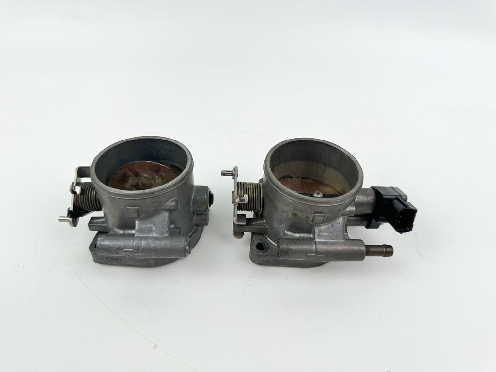 2007 Suzuki 250 HP 4 Stroke Outboard Throttle Body Assembly 13310-93J02 OEM