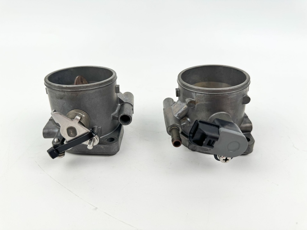 2007 Suzuki 250 HP 4 Stroke Outboard Throttle Body Assembly 13310-93J02 OEM