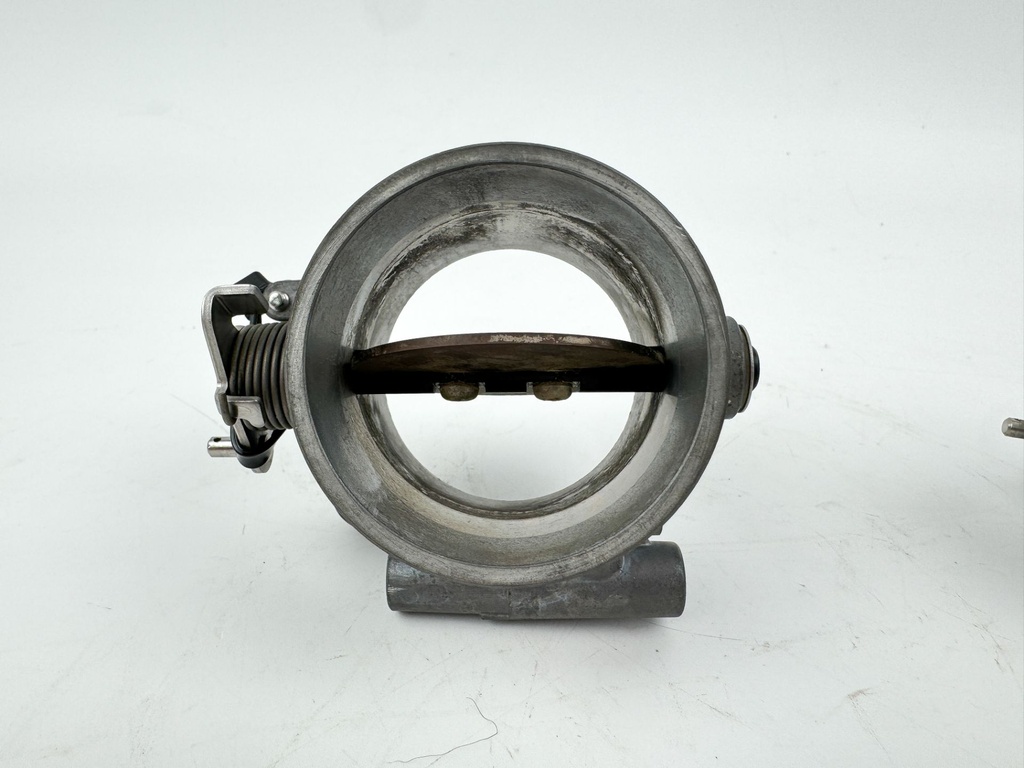 2007 Suzuki 250 HP 4 Stroke Outboard Throttle Body Assembly 13310-93J02 OEM