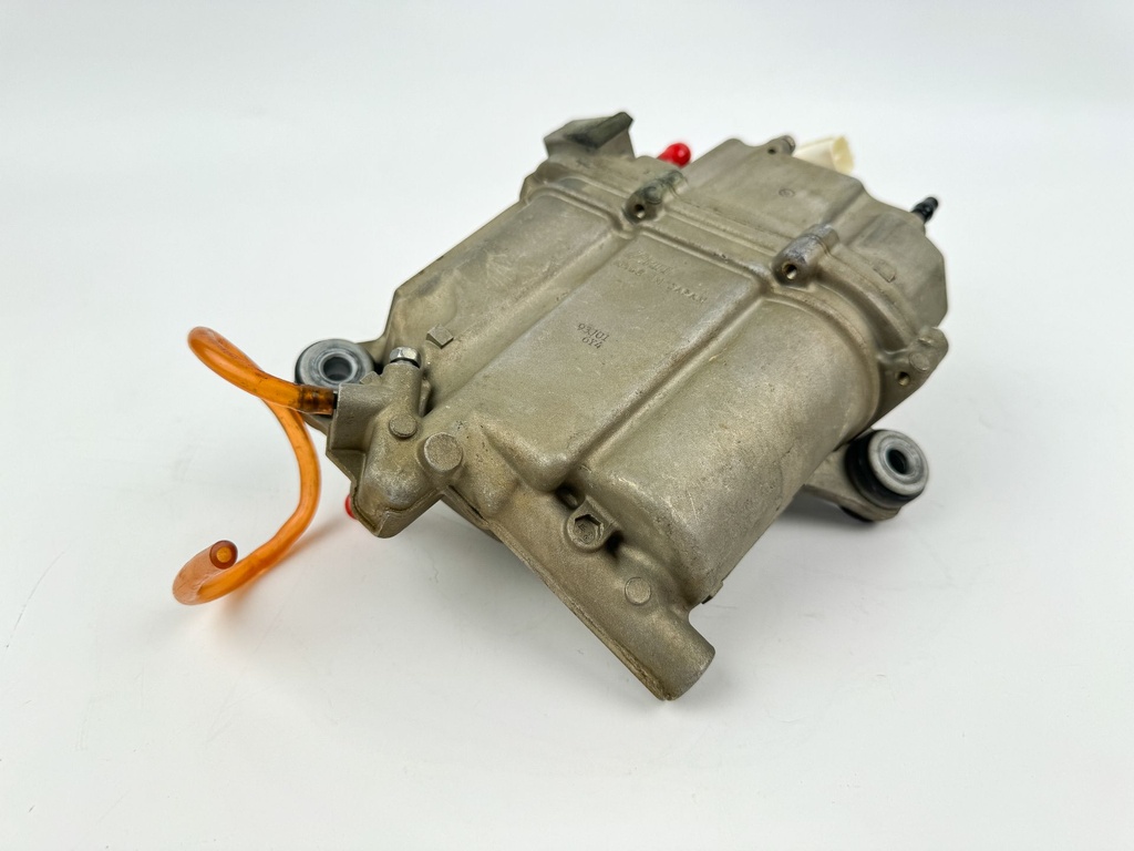 2007 Suzuki 250 HP 4 Stroke Outboard Vapor Separator Tank VST 15600-93J02 OEM