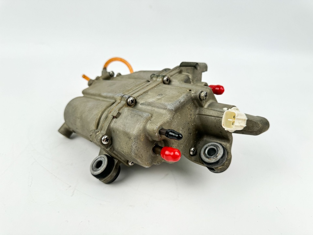 2007 Suzuki 250 HP 4 Stroke Outboard Vapor Separator Tank VST 15600-93J02 OEM